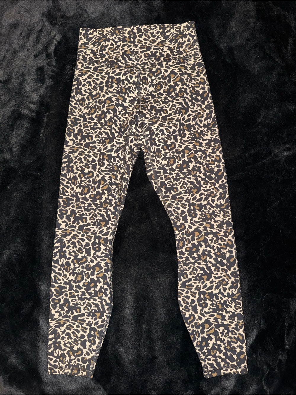 Women’s Fabletics Pure Luxe Leopard Leggings